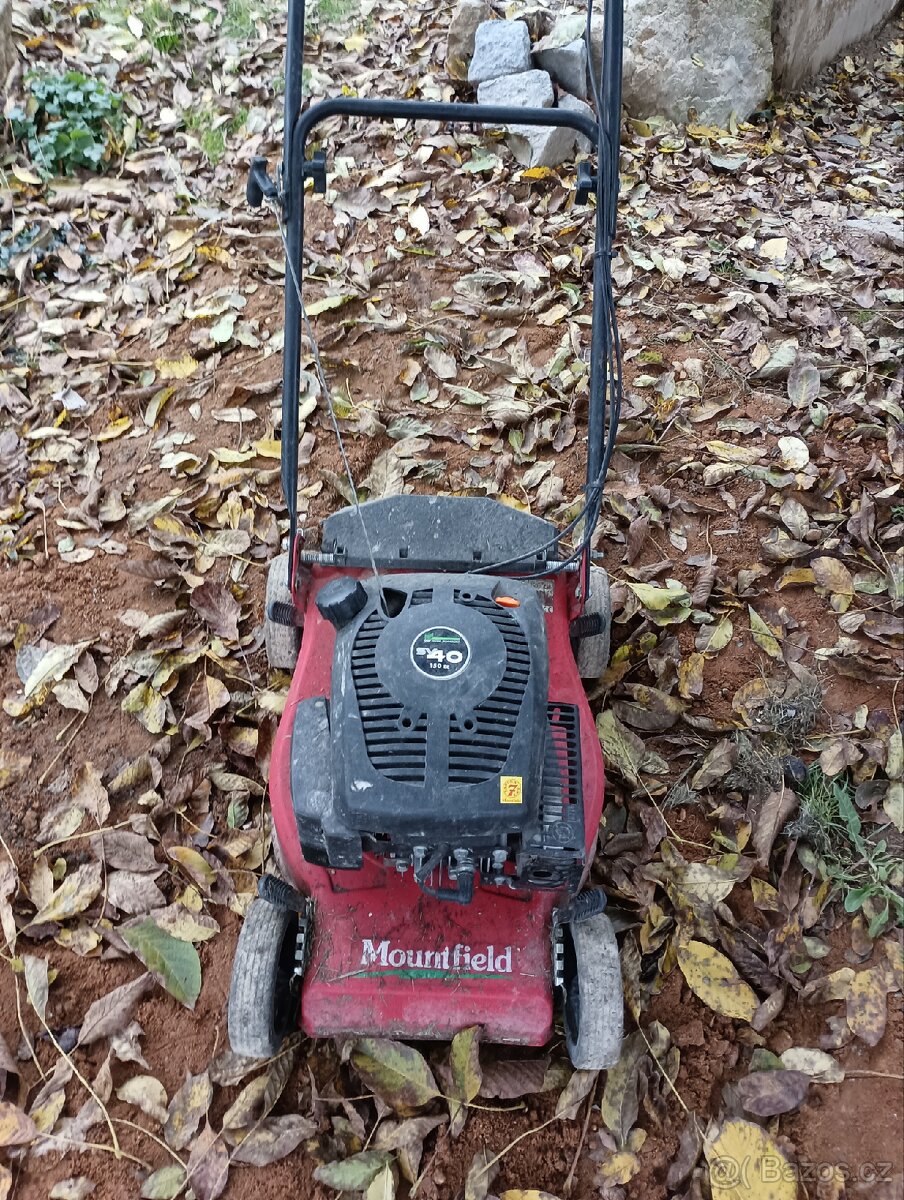 Benzínová sekačka Mountfield