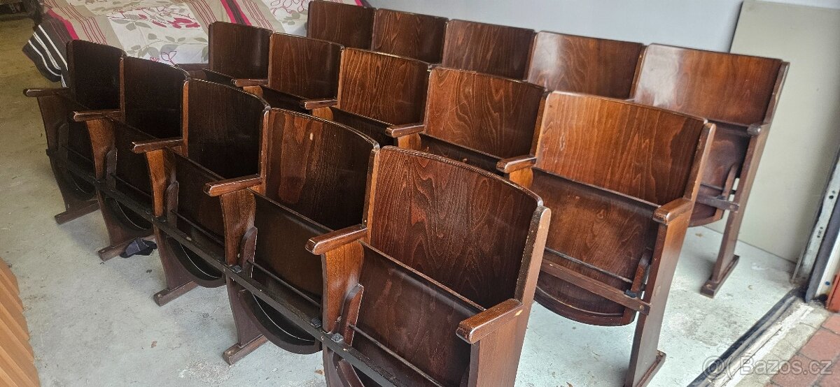 Kino lavice (židle) zn. TON