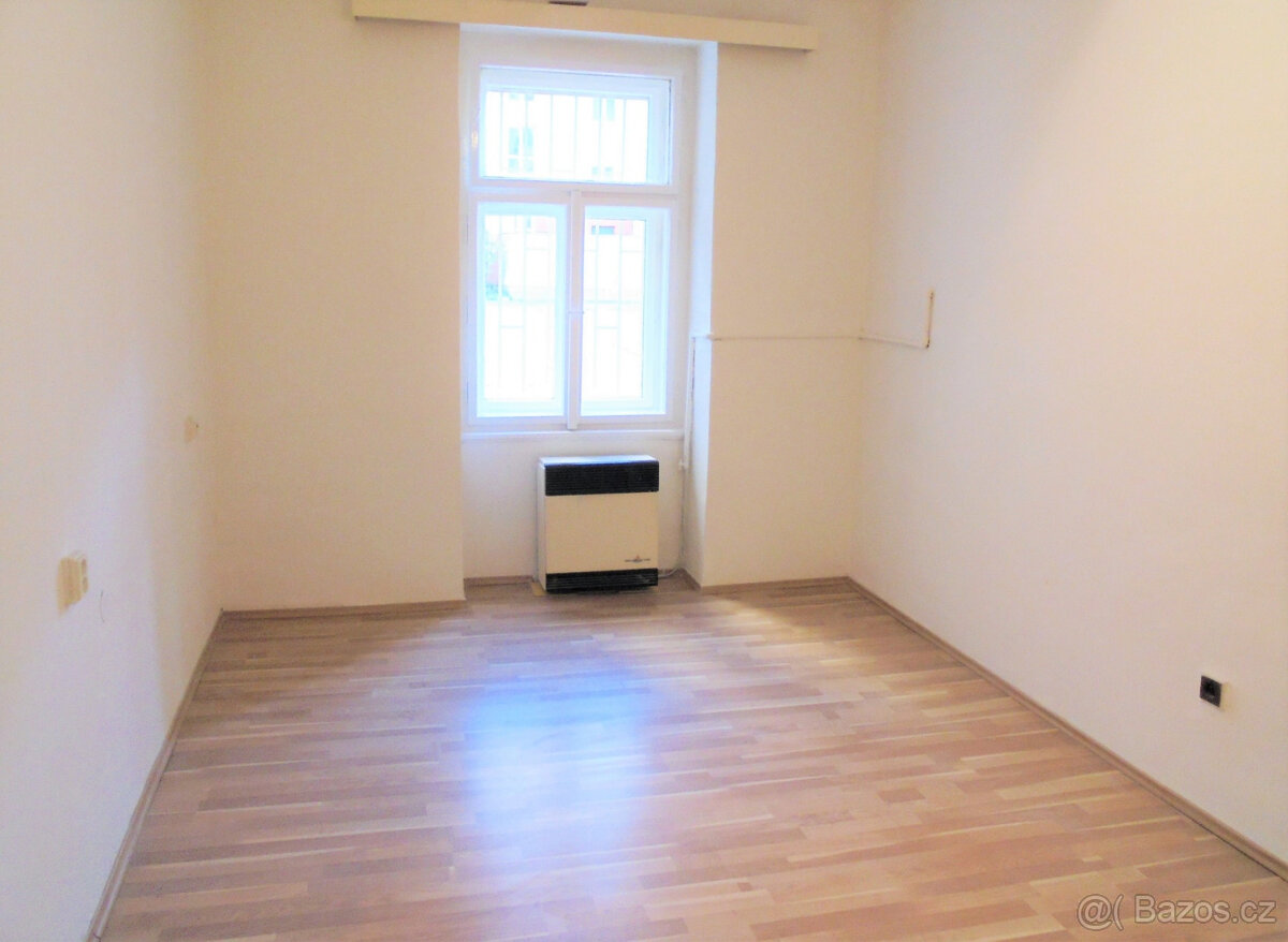 Pronájem garsoniéry v ulici Vršovická, Praha 10 - Vršovice,