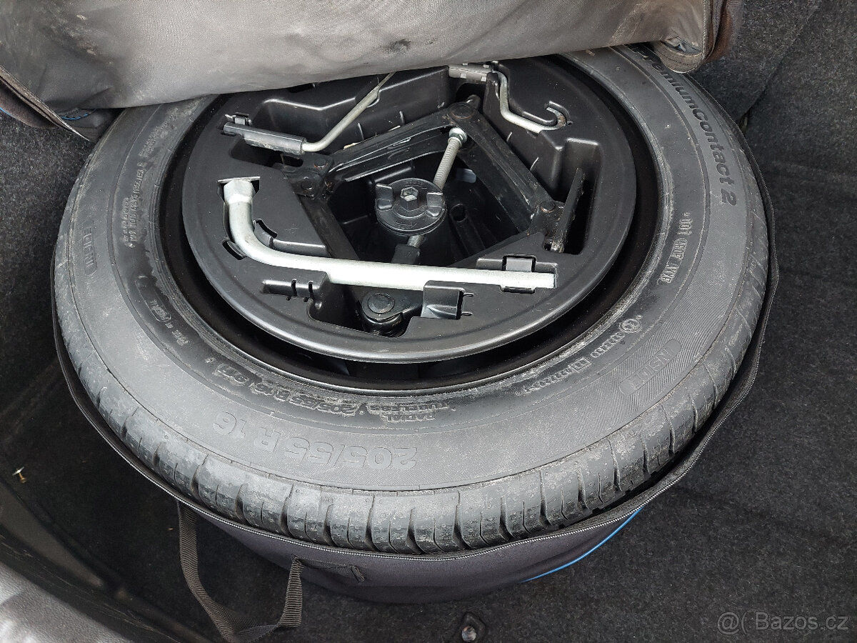 Dojezdové kolo R16 rezerva + nářadí Fiat Bravo 2 + Delta 3