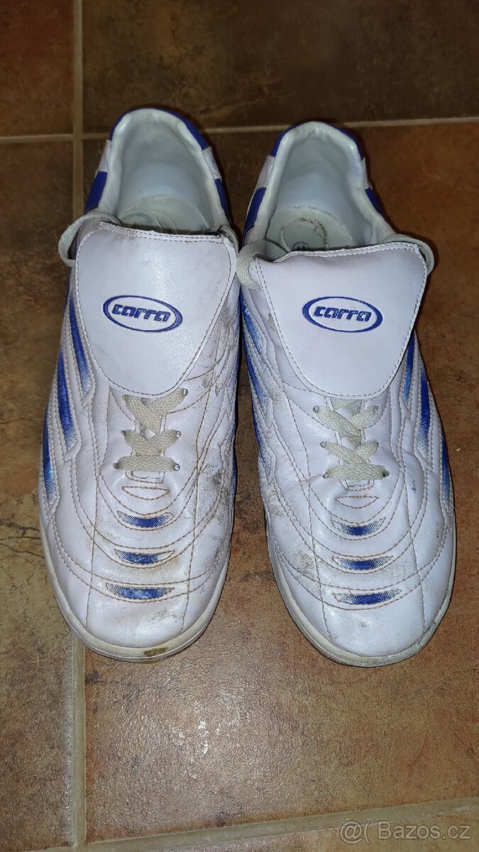 Sálové boty Carra
