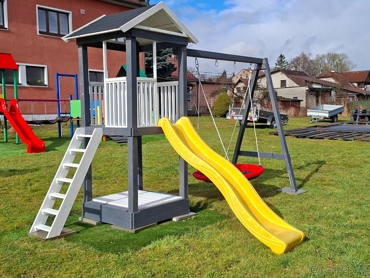 DĚTSKÉ HŘIŠTĚ KOMPLETNÍ