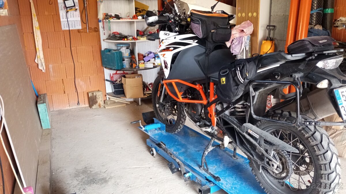 KTM 1090 R