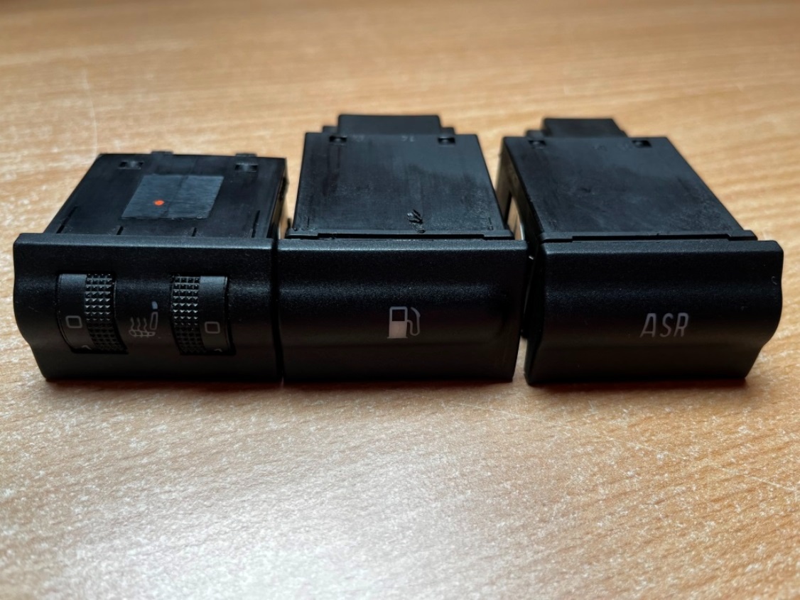 Octavia I - ovládací tlačítka + 1U0963563B
