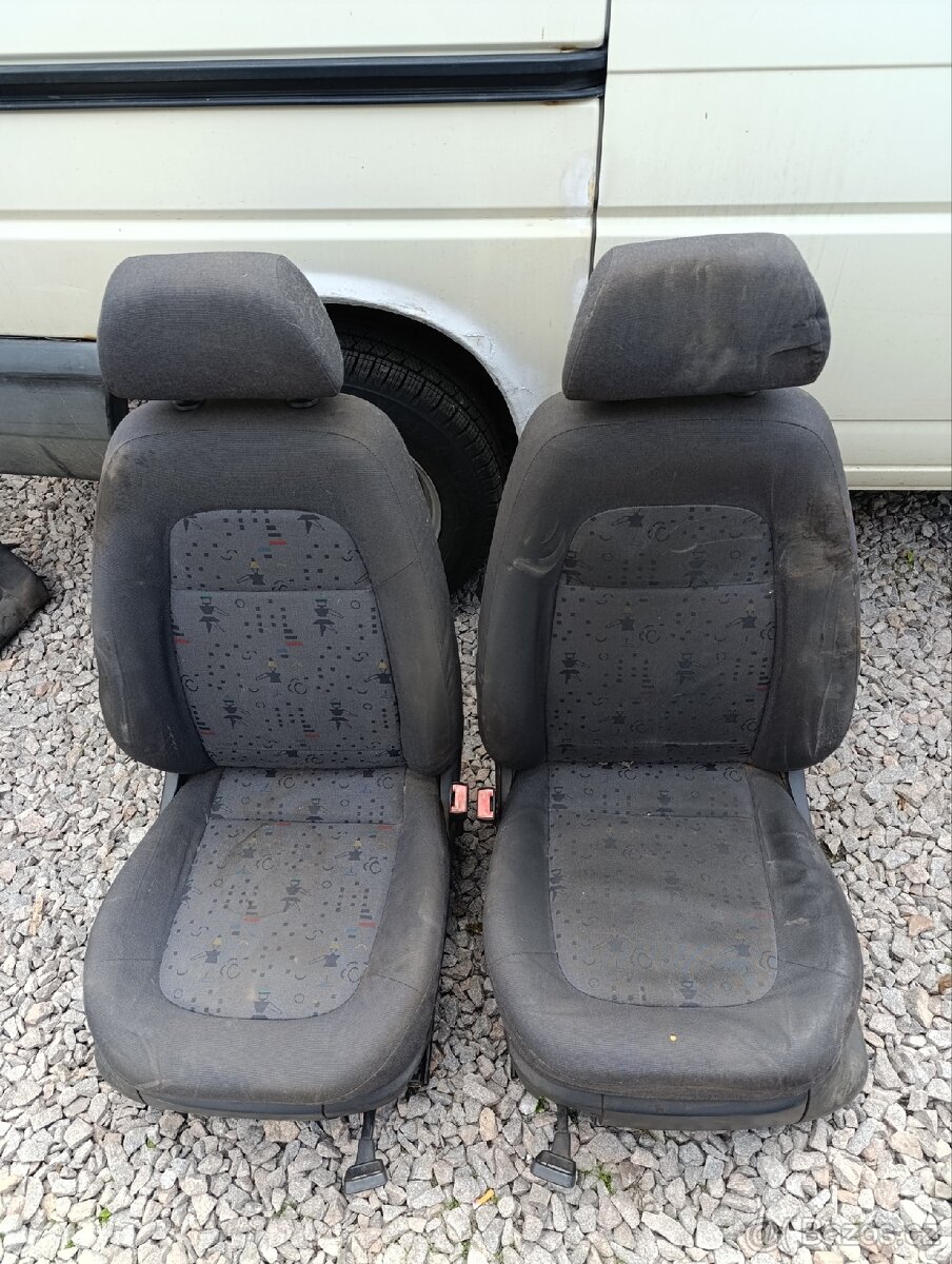 Sedačky fabia 1
