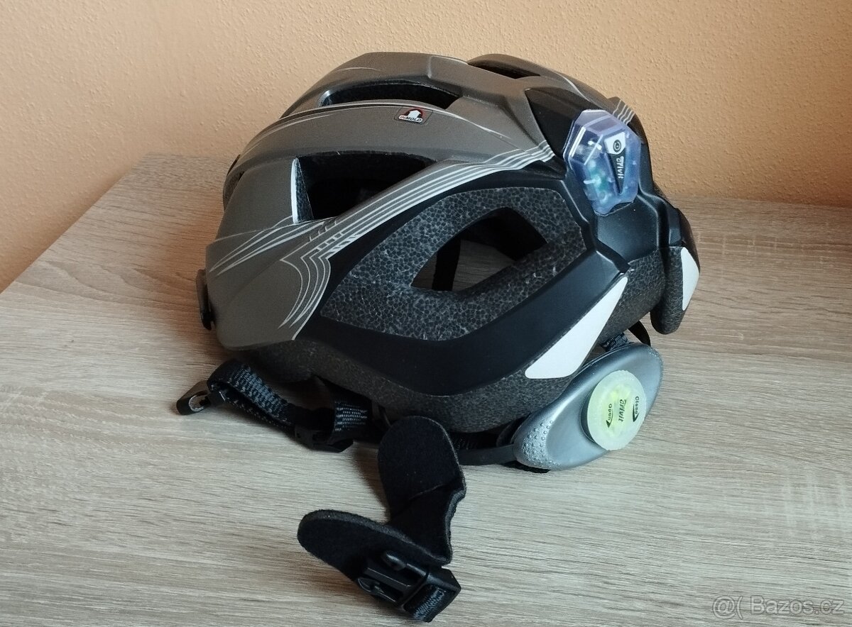 Cyklistická helma Crivit S/M