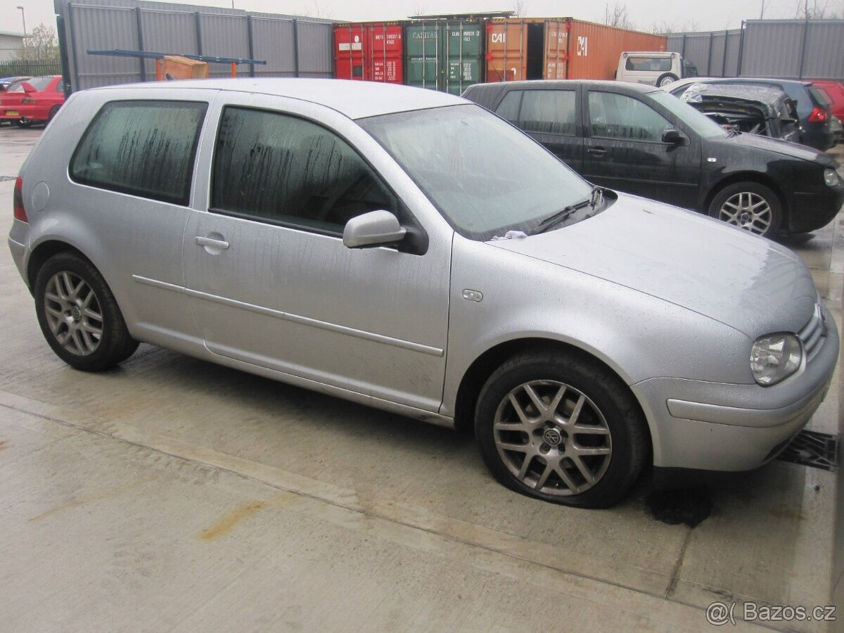 KOUPÍM STROPNICE NA STROP.AIRBAG VW GOLF 4 3.DV-5.DV-COMBI