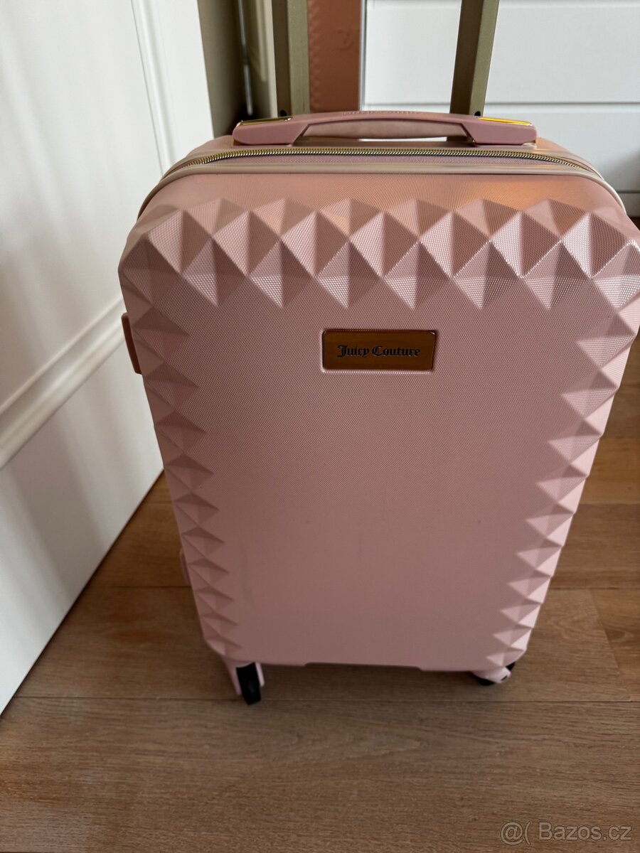 Juicy Couture prirucni kufr - svetle ruzova