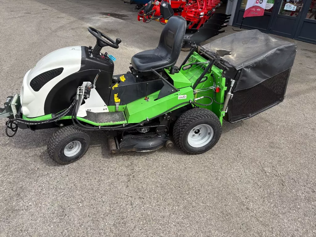 Etesia Hydro 100 Zahradní traktor