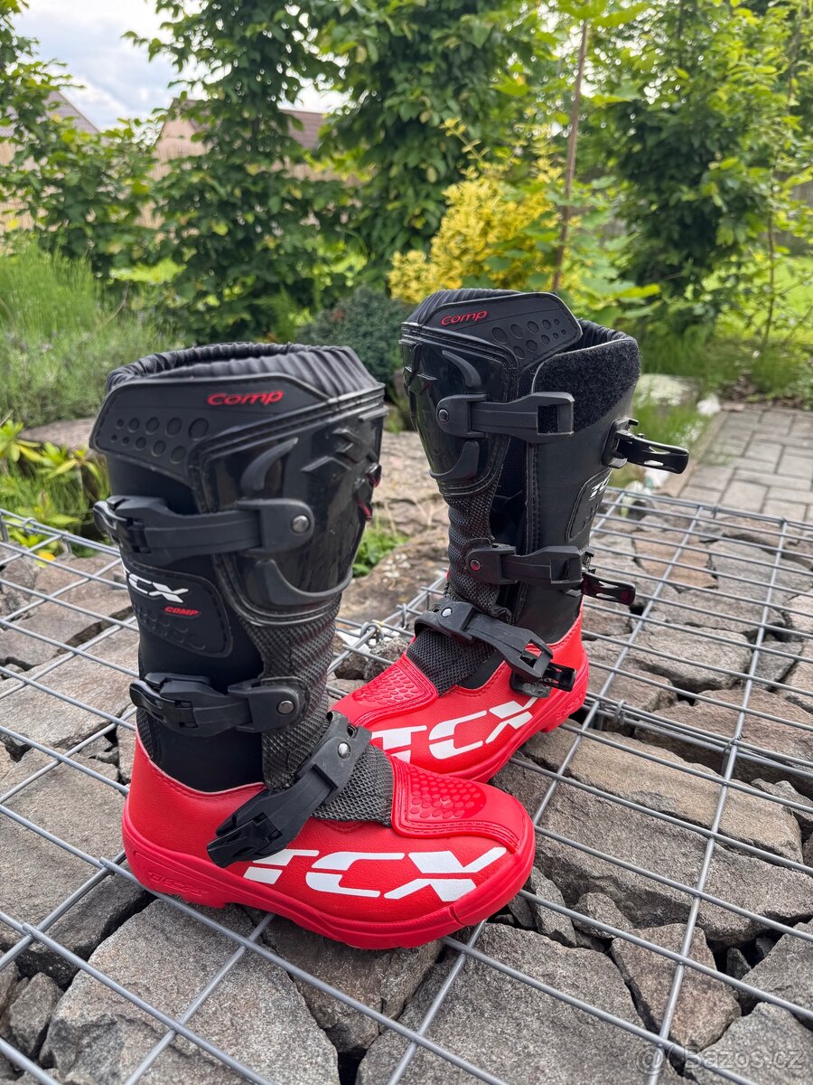 Prodám dětské MX boty TCX (vel.32)