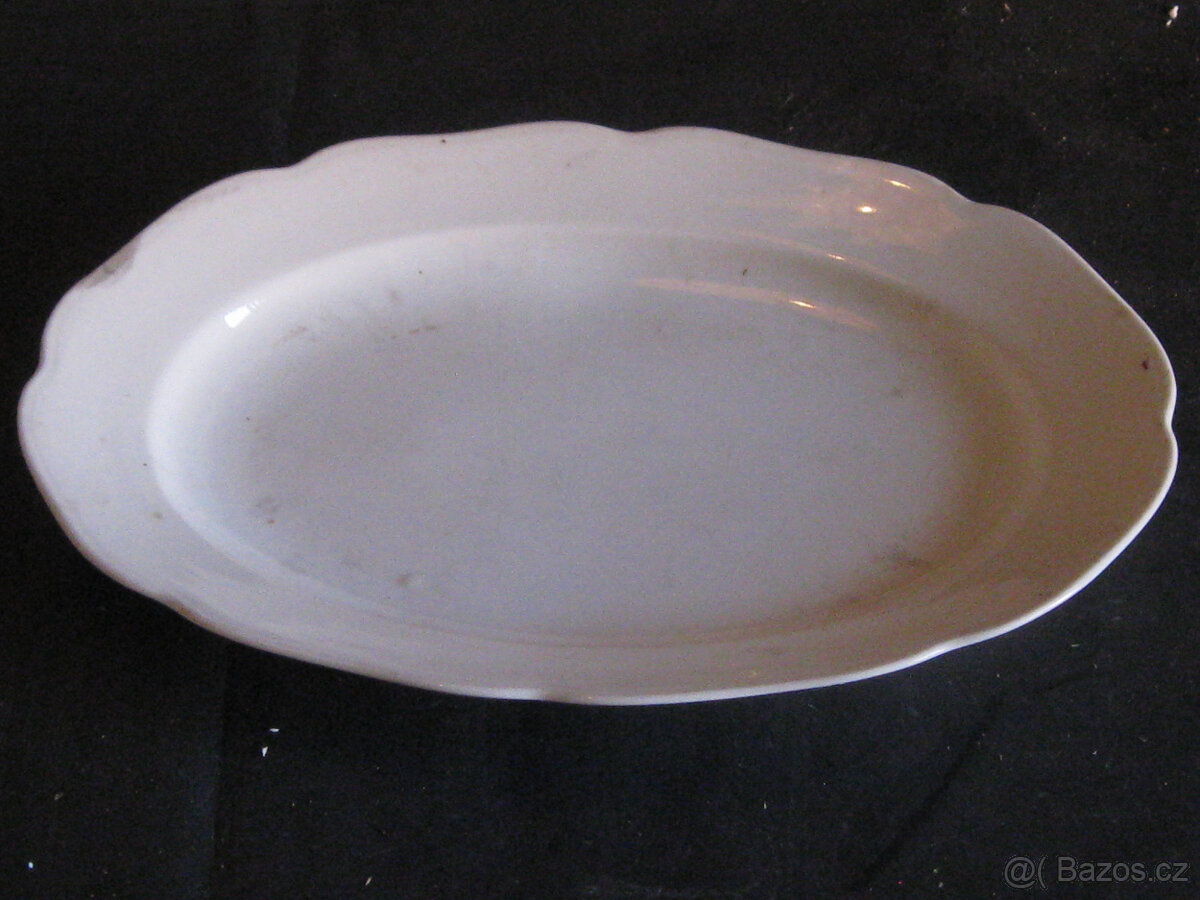 PORCELÁN- oválný tác bílý 35x25,zn.ZNHC