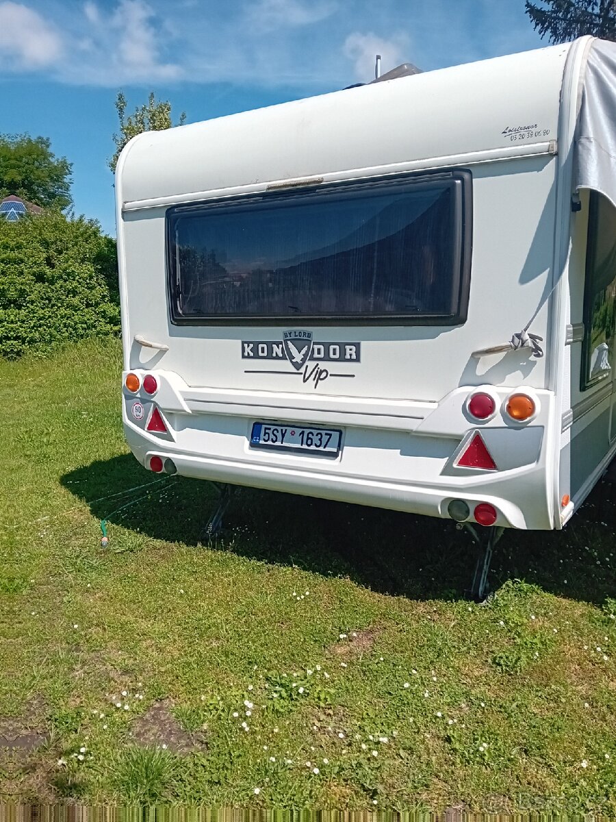 OBYTNÝ KARAVAN