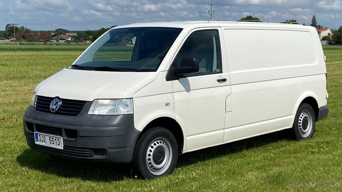 VW Transporter T5, 2.5TDI, 96 kW, spací vestavba