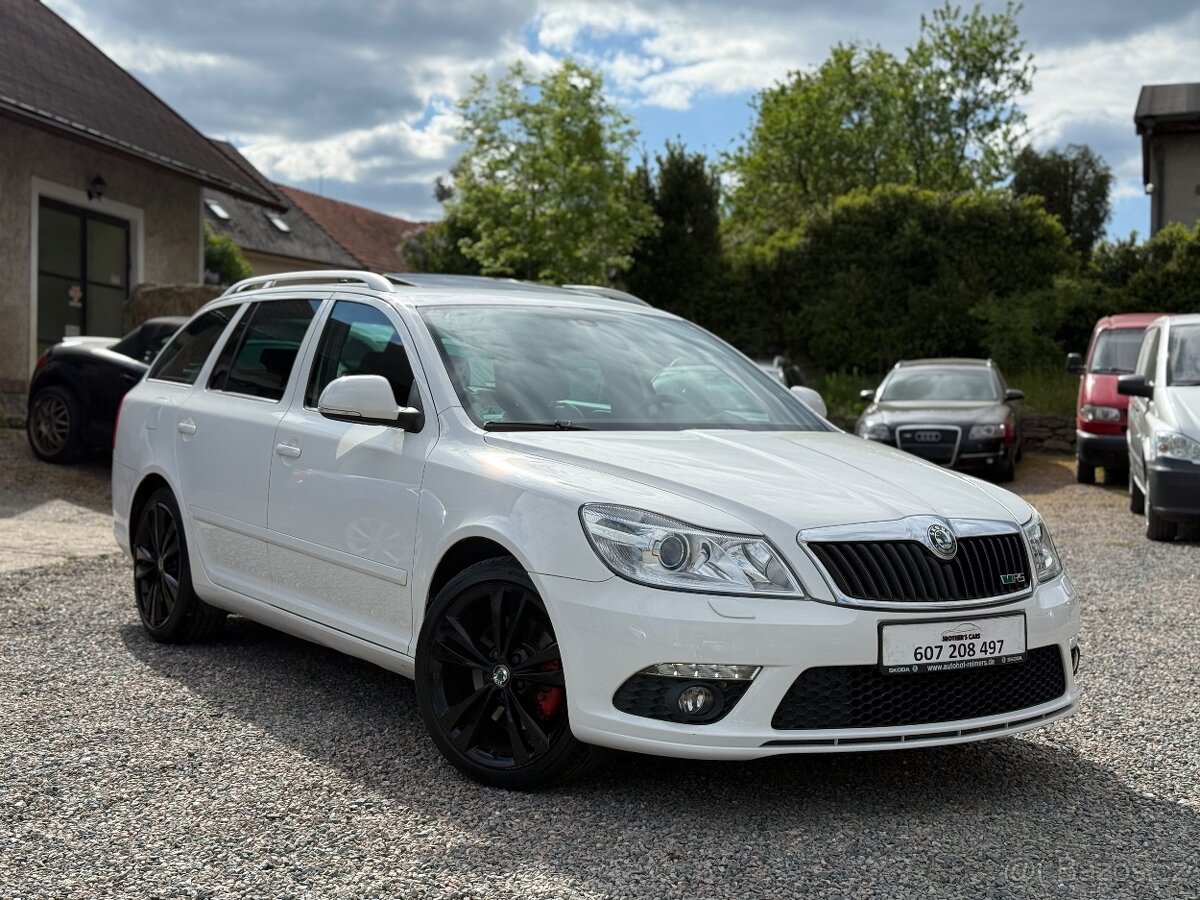 Škoda Octavia II RS 2.0tdi (125kw-CEGA) DSG-NAVI-TAŽNÉ-18”-