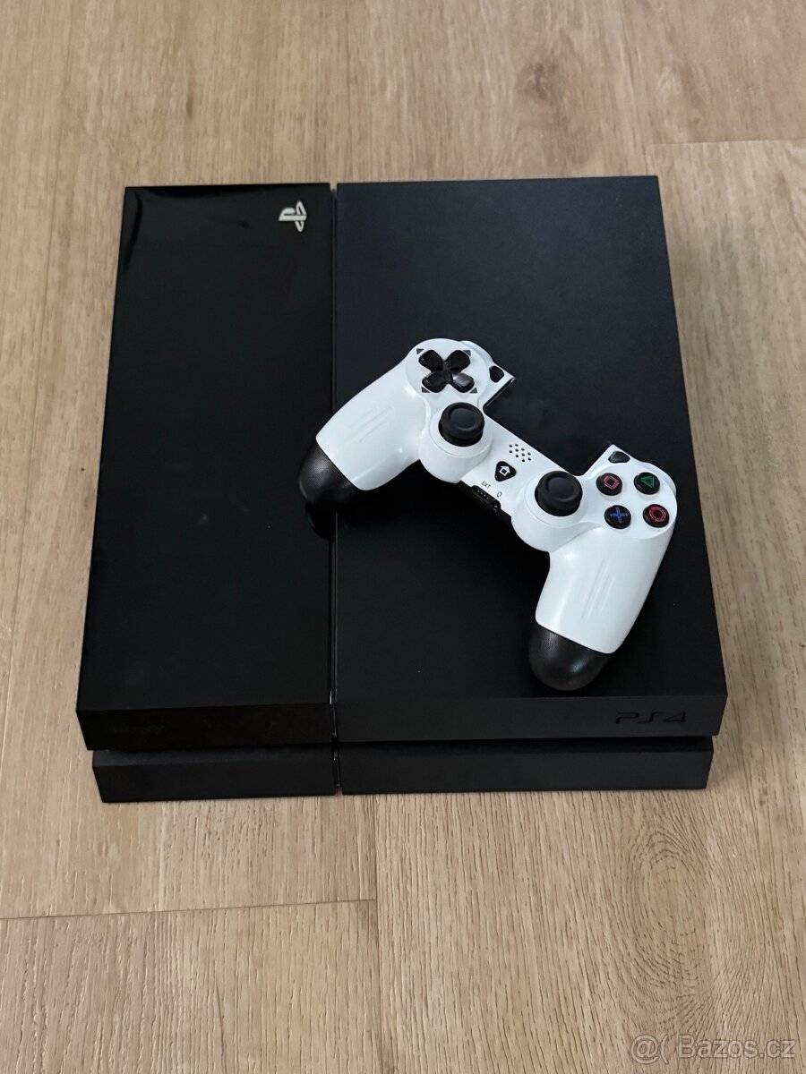 Playstation 4 500GB (PS4)