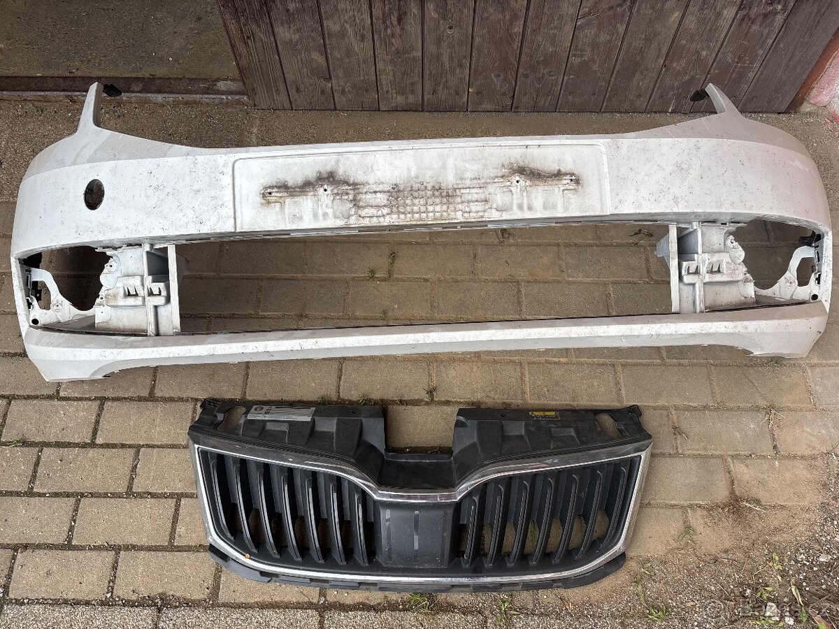 Přední nárazník Škoda Octavia 3