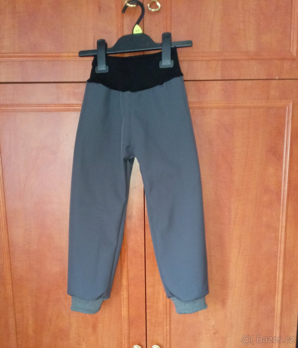 Nové softshell kalhoty s fleece