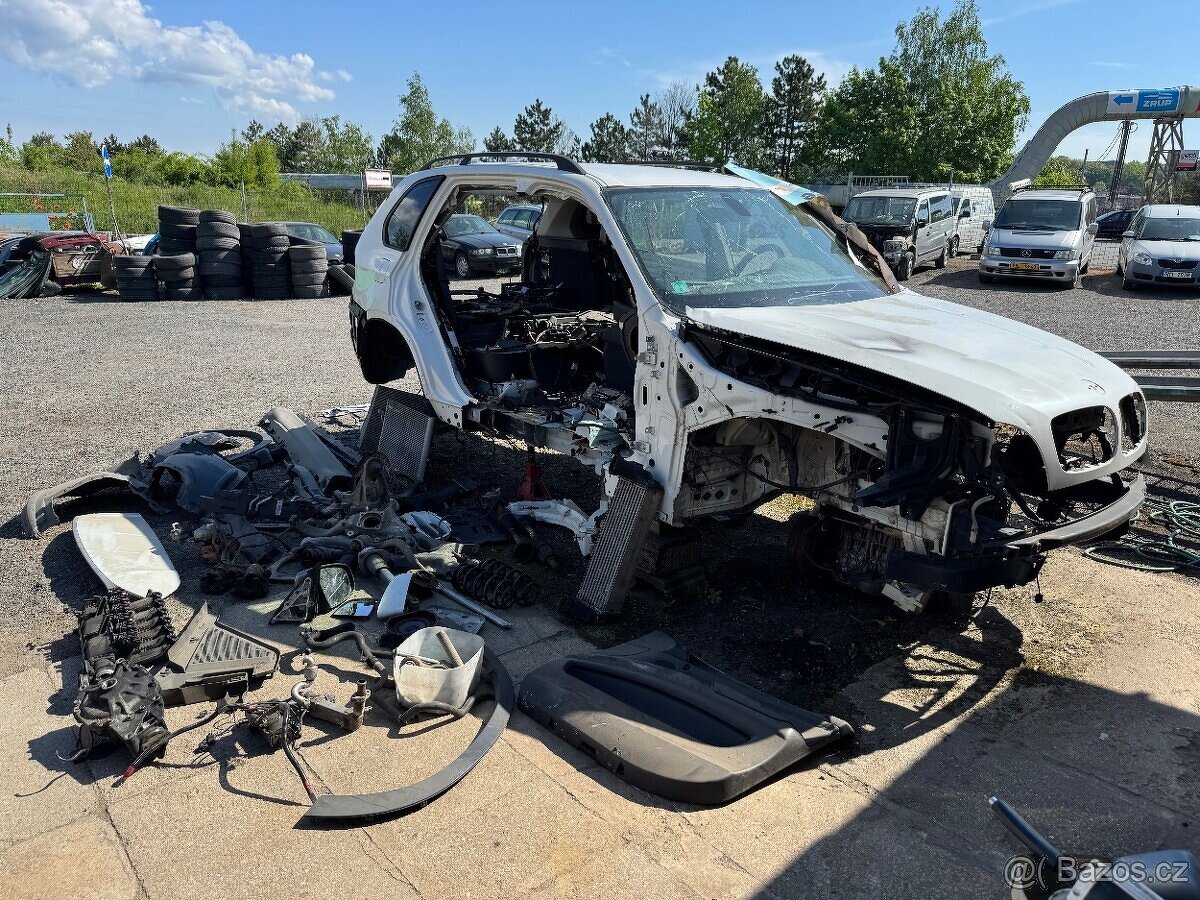 Bmw x5 3.0D 173 kw - prodej celek