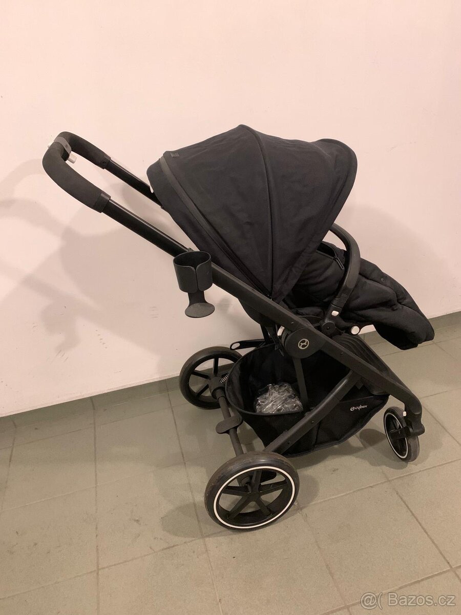 Kočárek Cybex