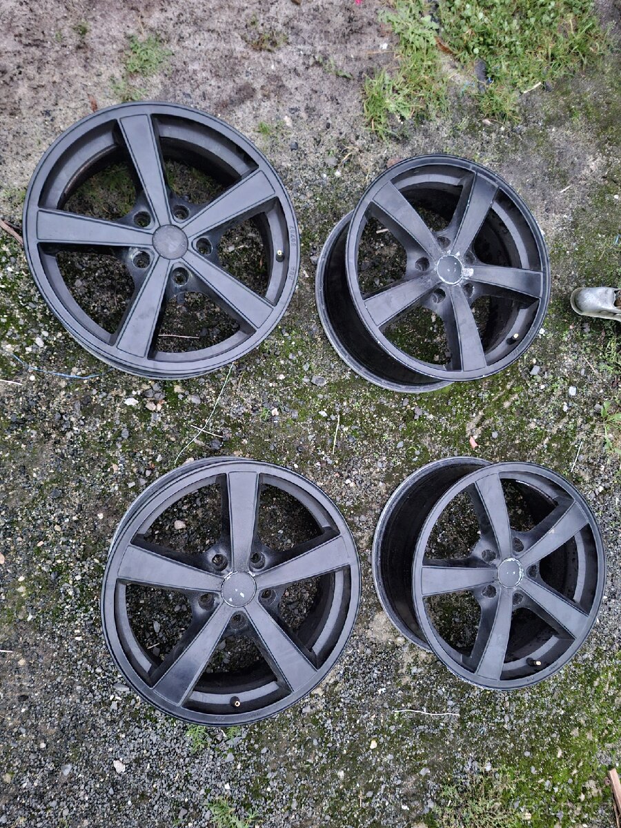Alu kola 5x120 17"