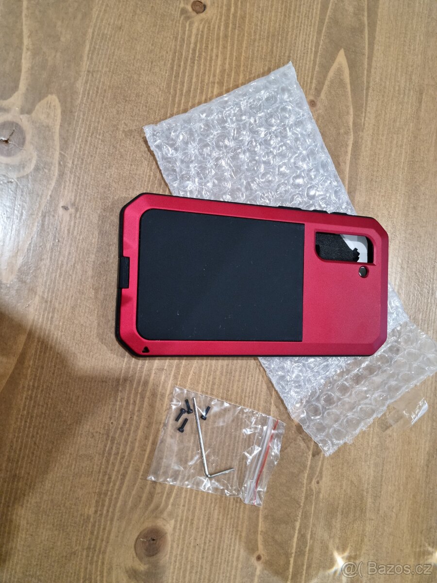 Outdoorový kryt na Samsung s21