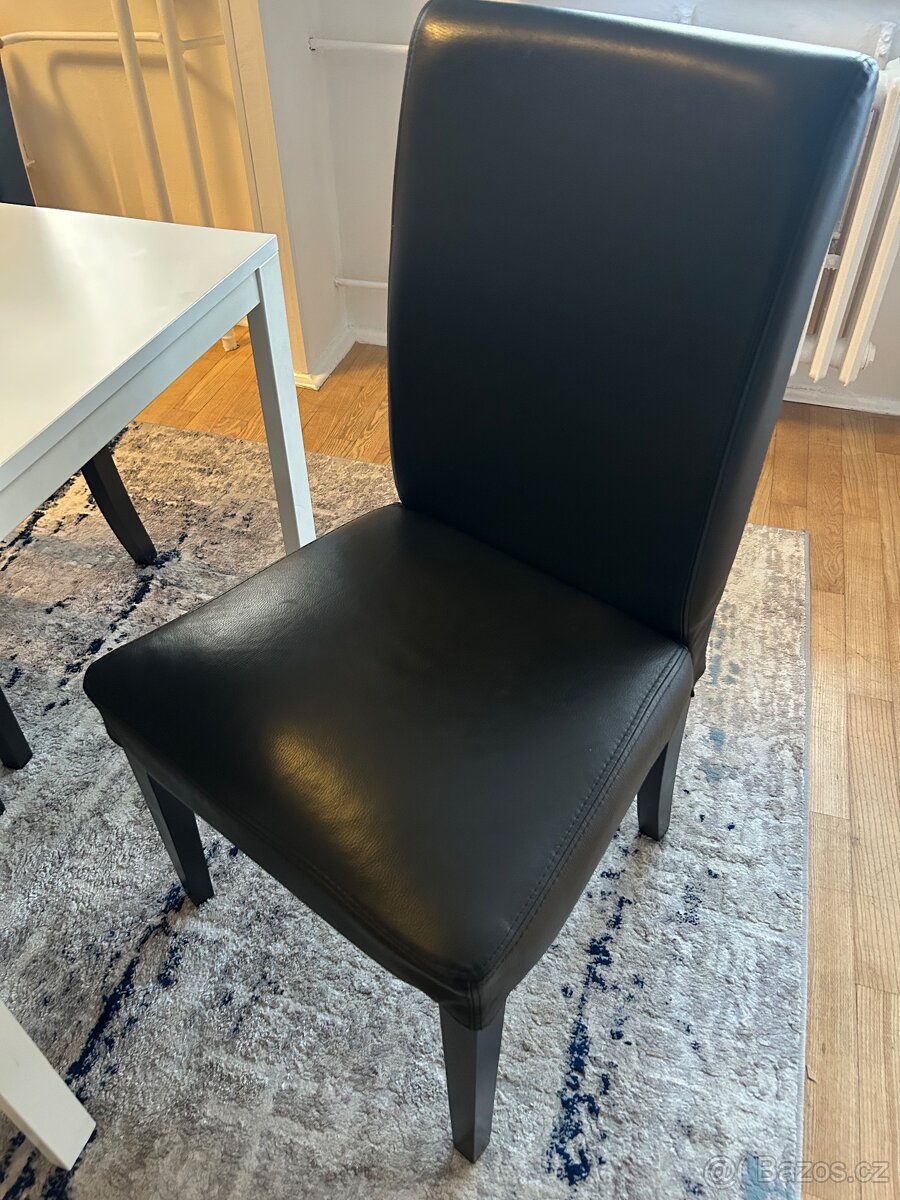 4 ks jídelní židle Ikea - kožené