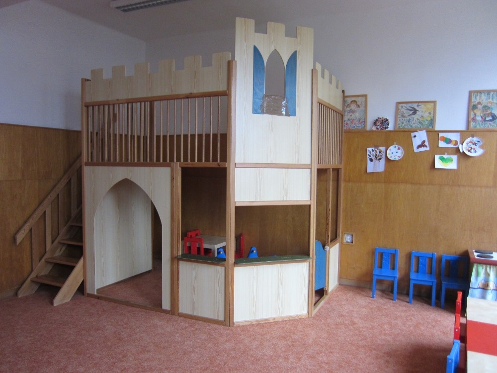 Hrad do dětského pokoje, či školky