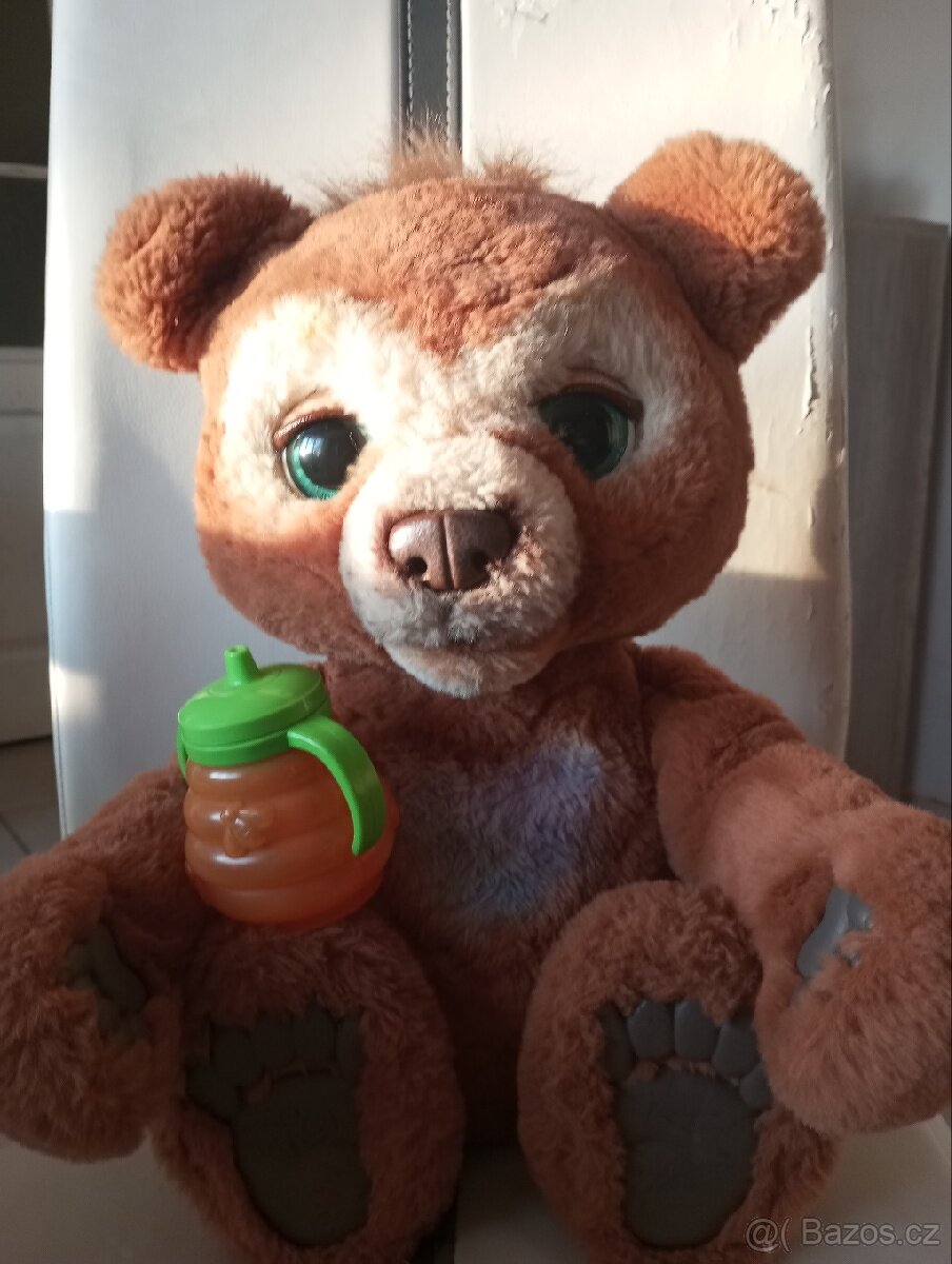 Medvídek s medovou lahvičkou pro děti