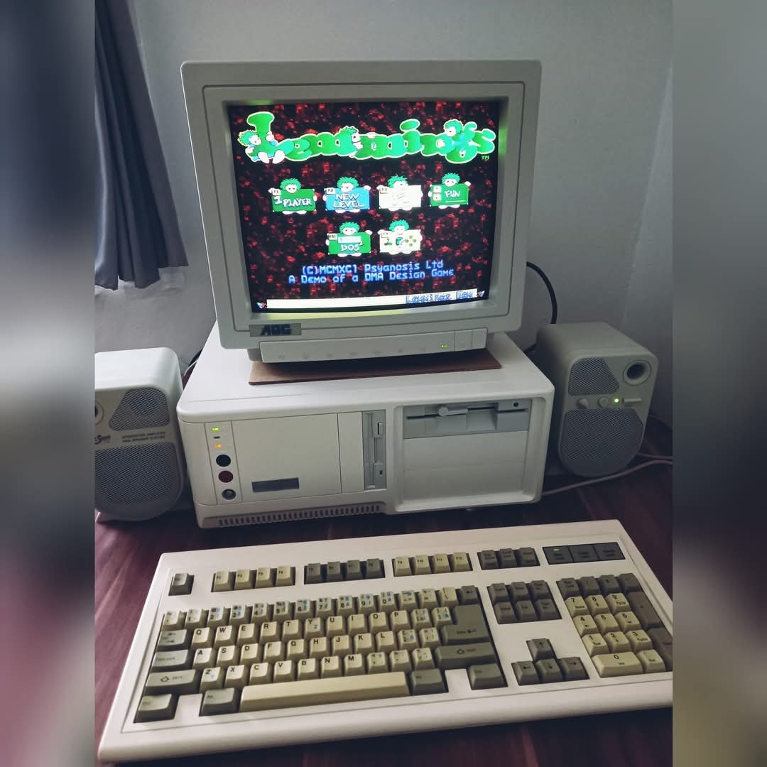 Retro PC XT 10Mhz + koprocesor 8087-7.