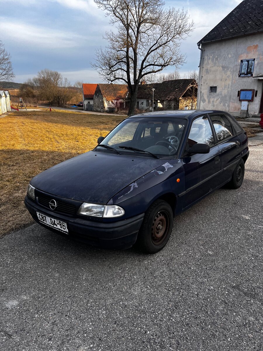 Opel astra 1.4 16v