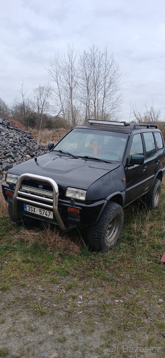 Nissan Terano II