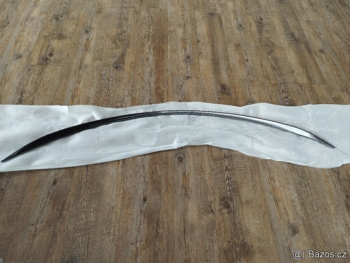 Mercedes w205 zadní spoiler