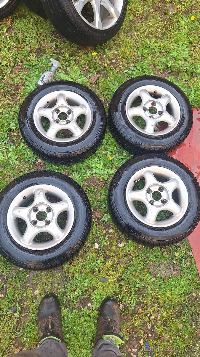 Alu kola 4x100 13" 165/70 zimní pneu
