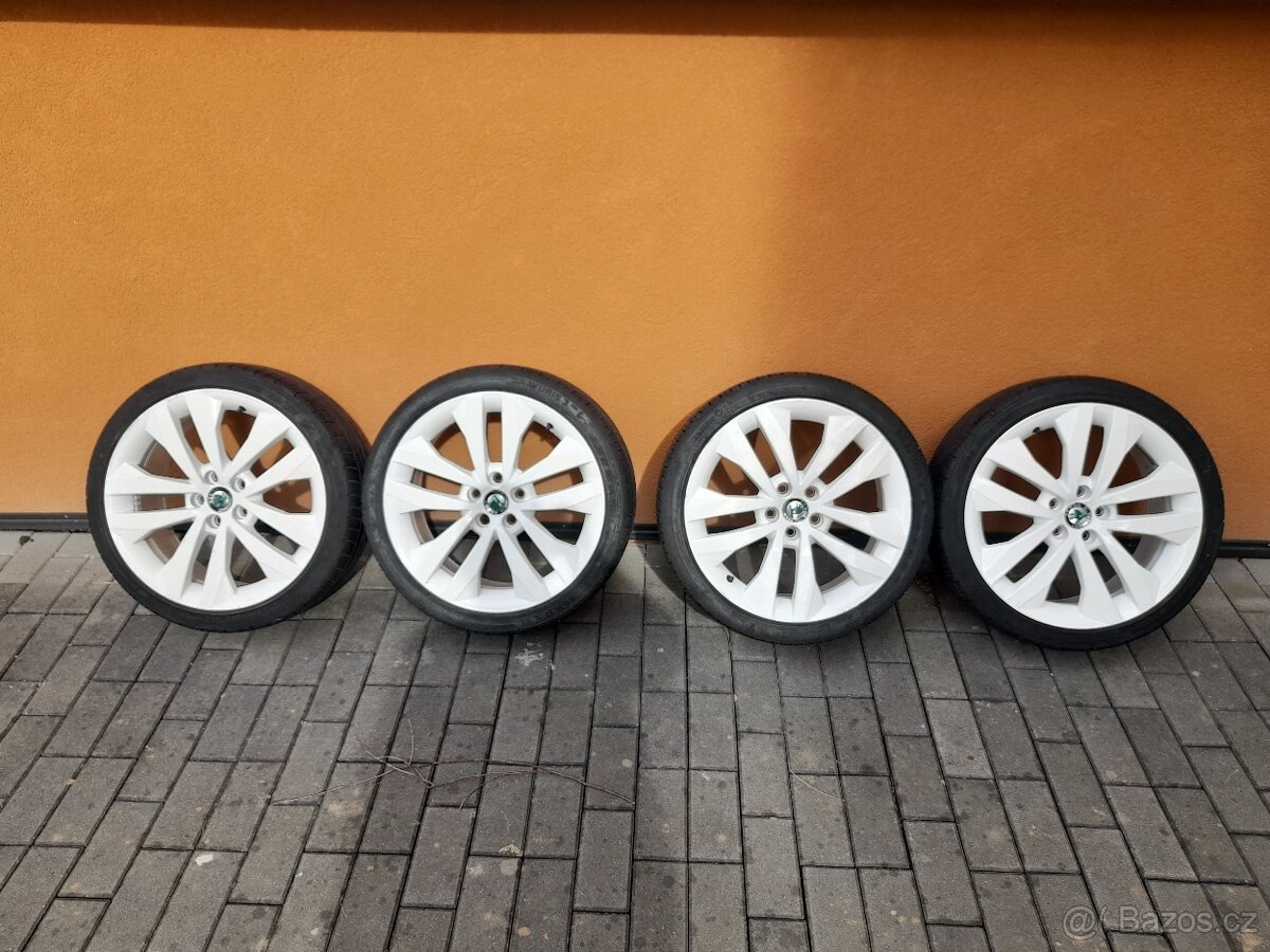 Originální kola Gigaro z Fabie 2 RS, cena 8000,-