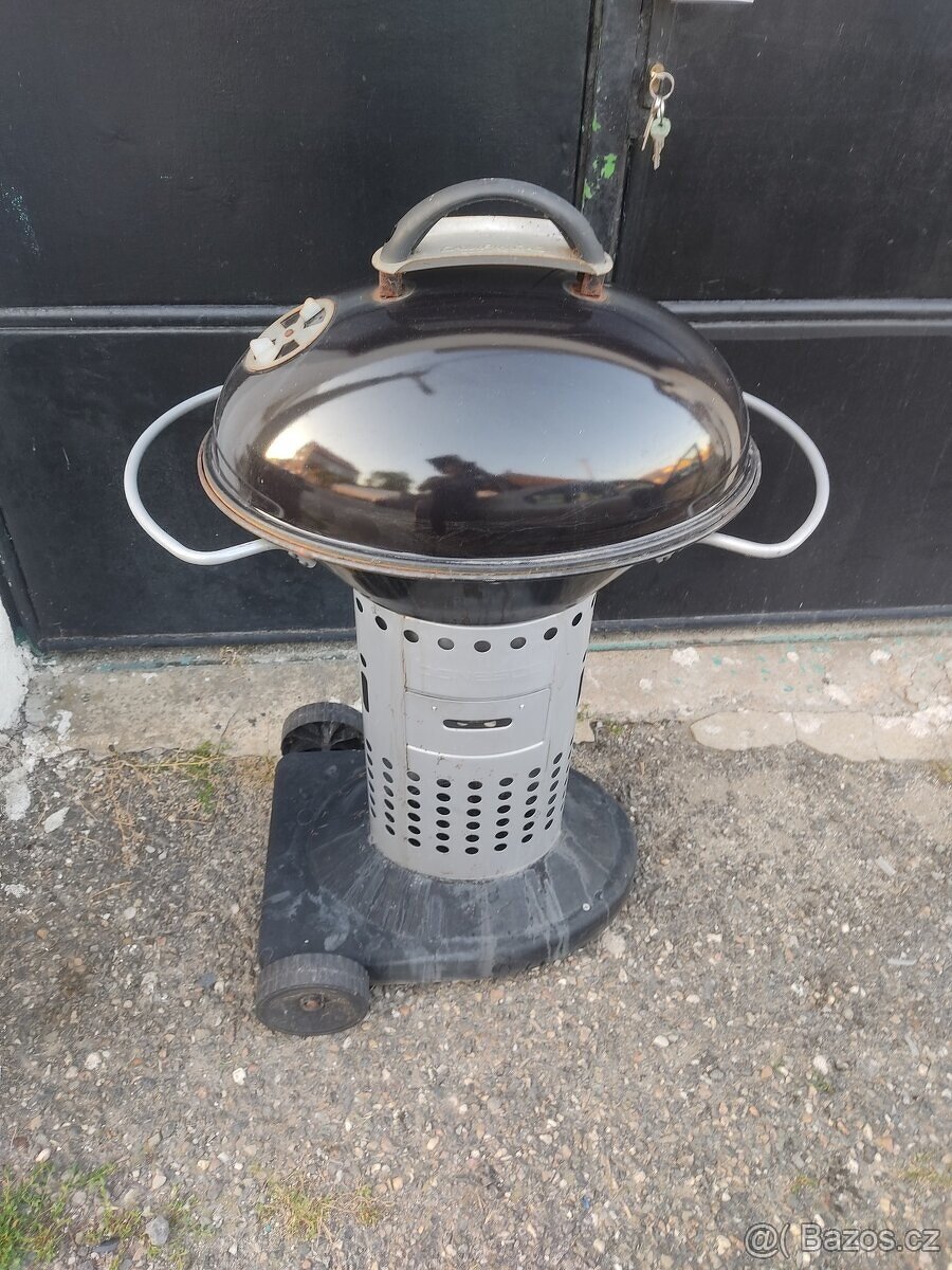 Gril na dřevěné uhlí Campingaz Bonesco LC