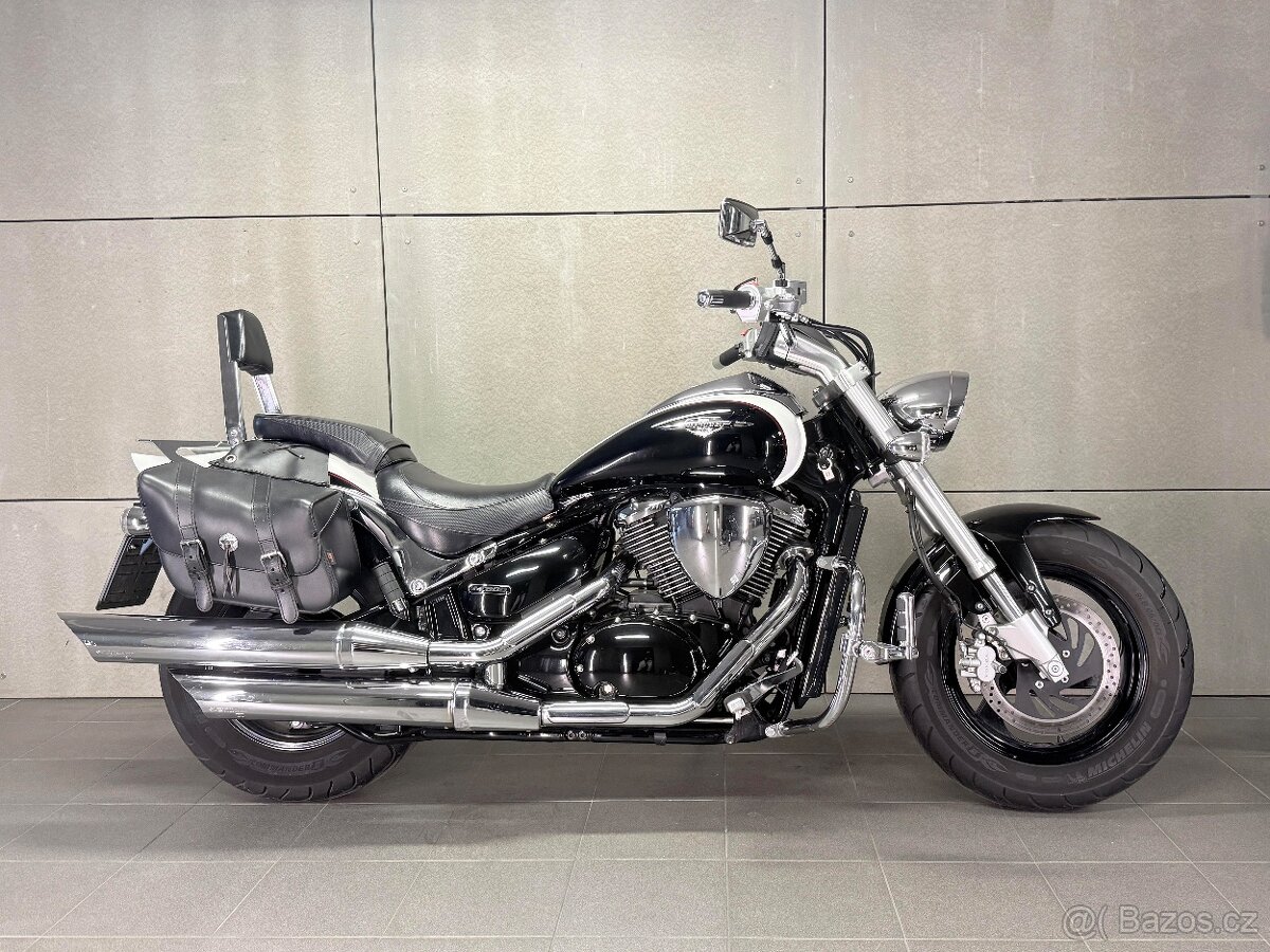 Suzuki Intruder M800 - ČR / SUPER STAV A CENA