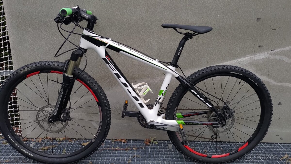 Fuji MT Pro karbonové kolo