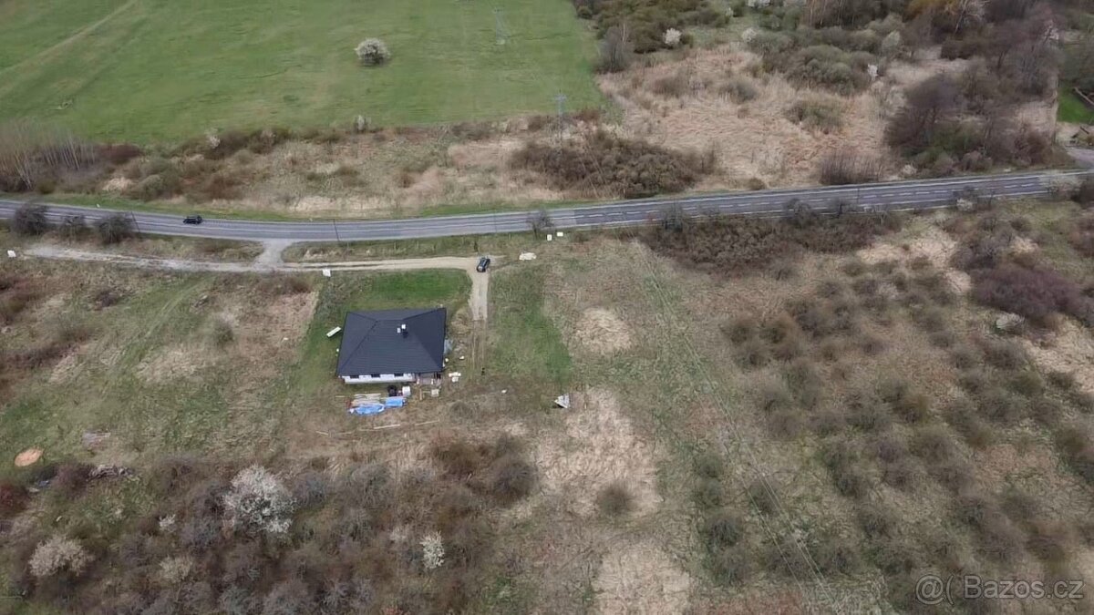 Stavební pozemek 2002m2- Česká Lípa, Svojkov