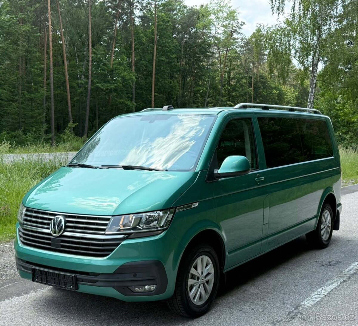 Volkswagen Caravelle 2.0 TDI 150 HP 9 míst Automat