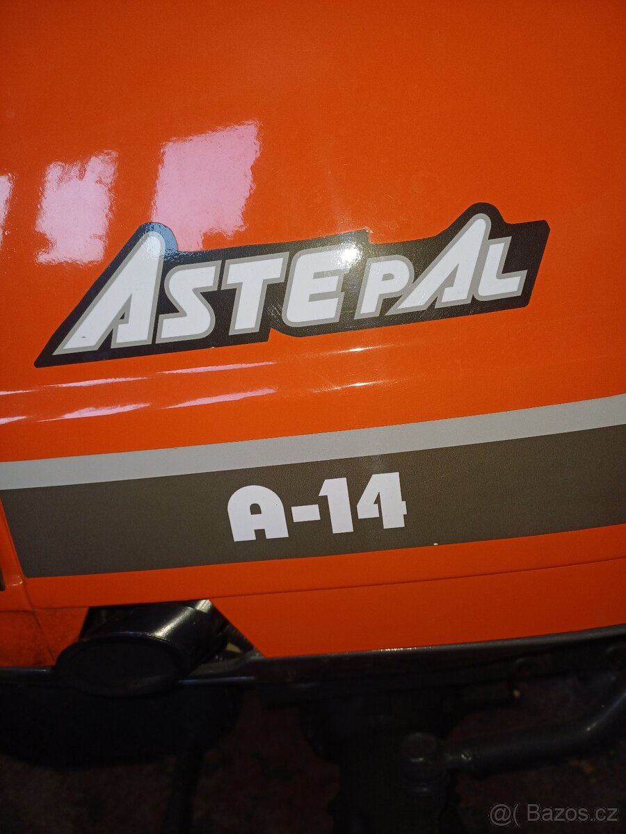 Prodám malotraktor Kubota s mulčovačem
