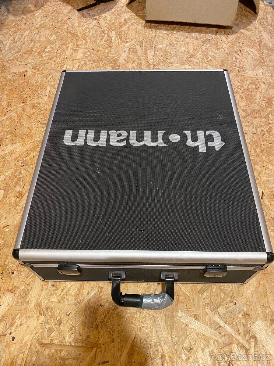 Analogový mixpult BEHRINGER XENYX X2442 USB