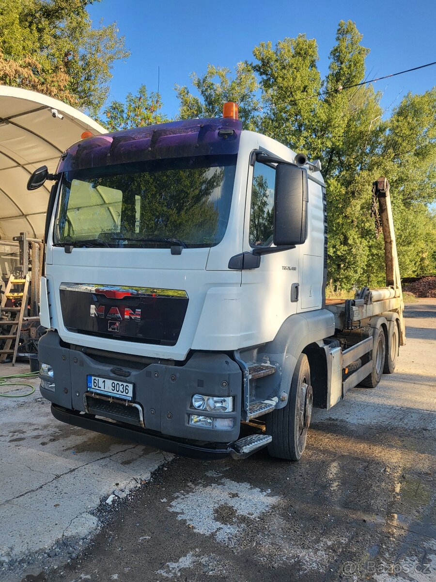 MAN Tgs řetězový nosič kontejnerů 6x4