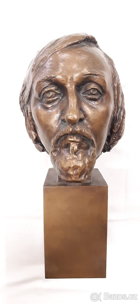Busta bronz patina autoportrét Václav Frydecký. 36 cm