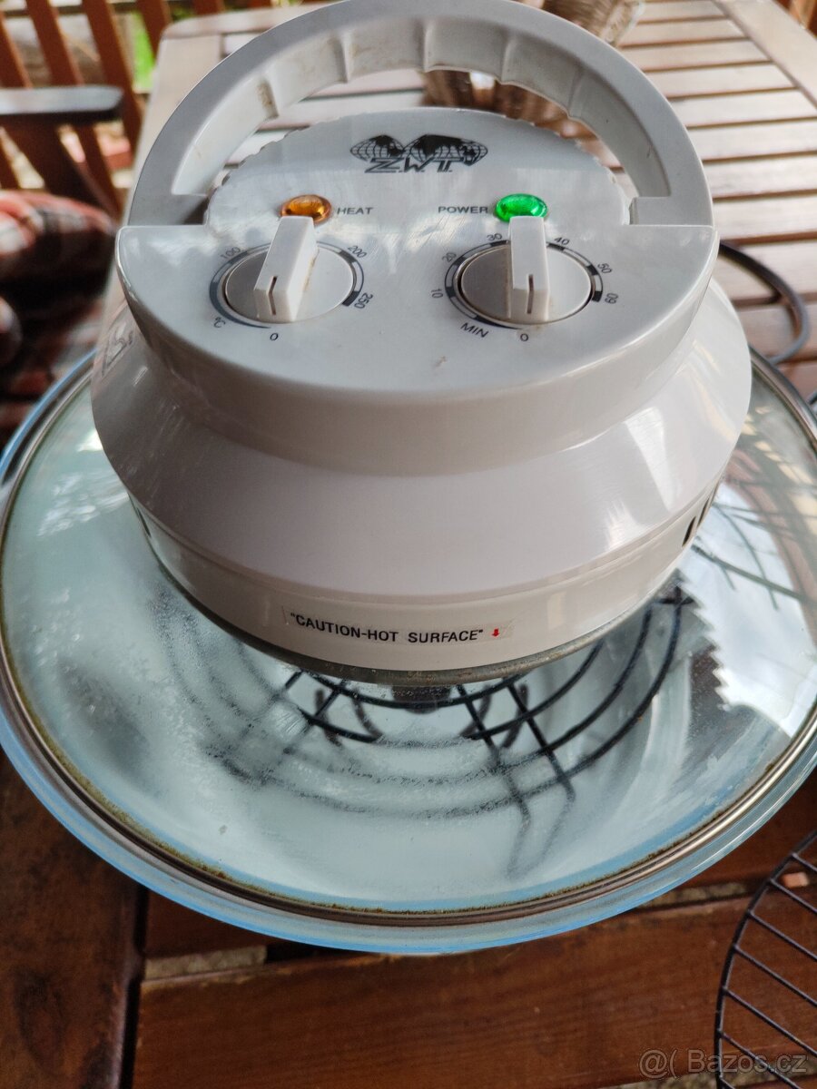 Horkovzdušná trouba