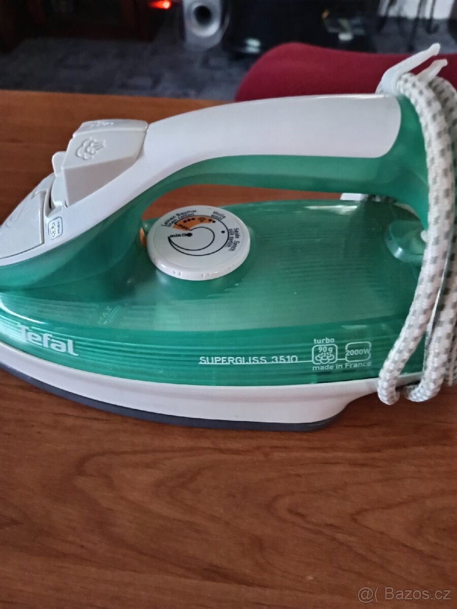 Žehlička Tefal