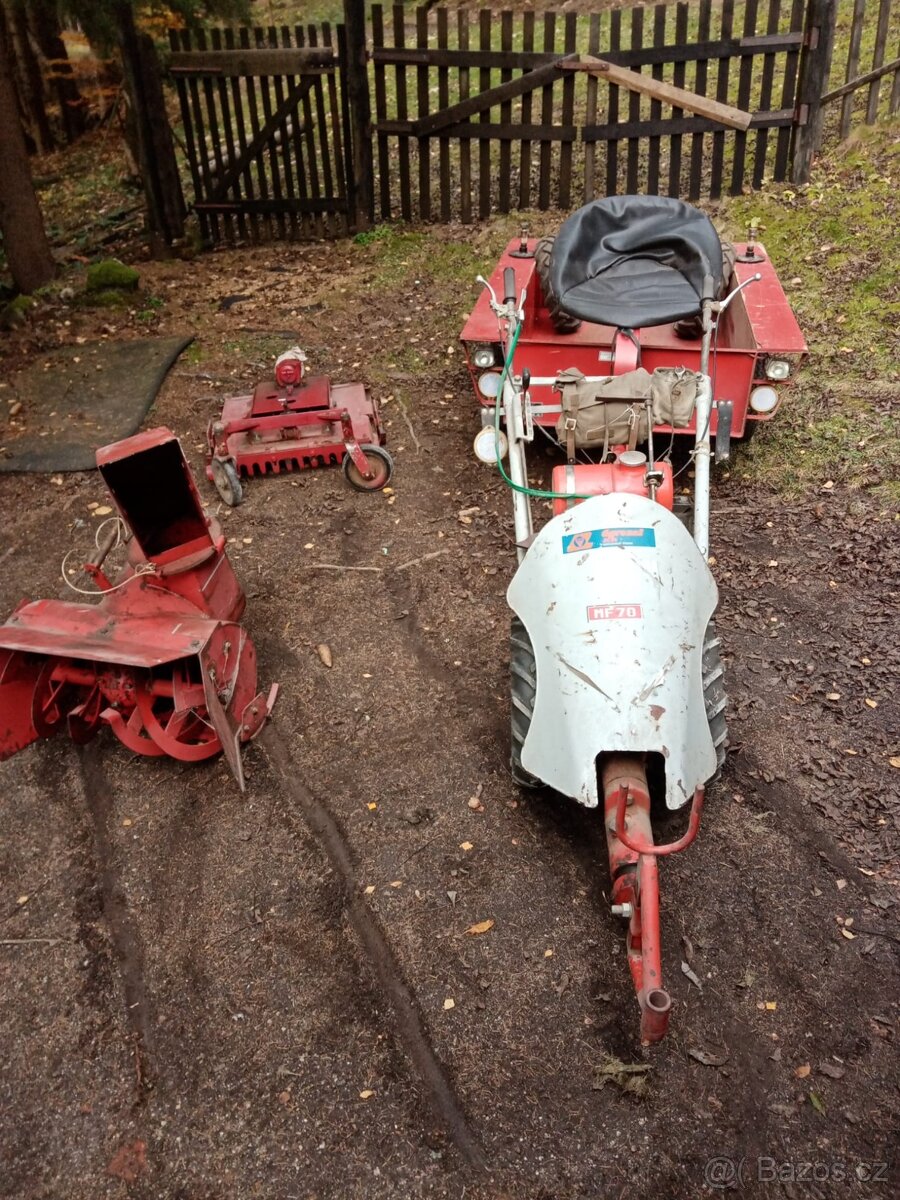 MF 70 + příslušentsví