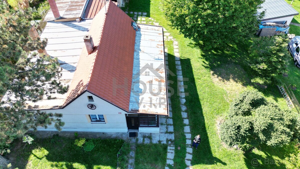 Prodej rodinného domu 4+1 (226 m²) na pozemku (712m2) - Štíh