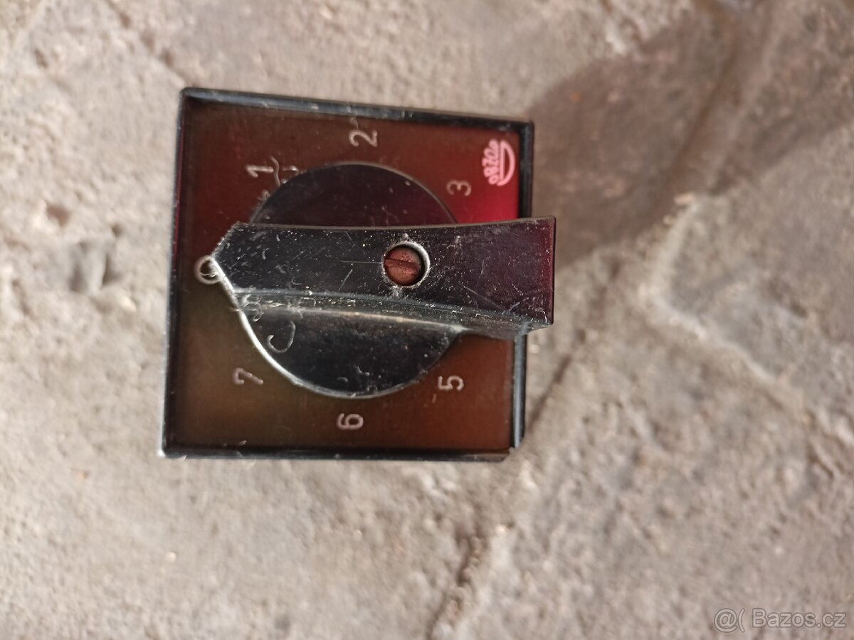 Spínač do panelu - pakeťák 0-7