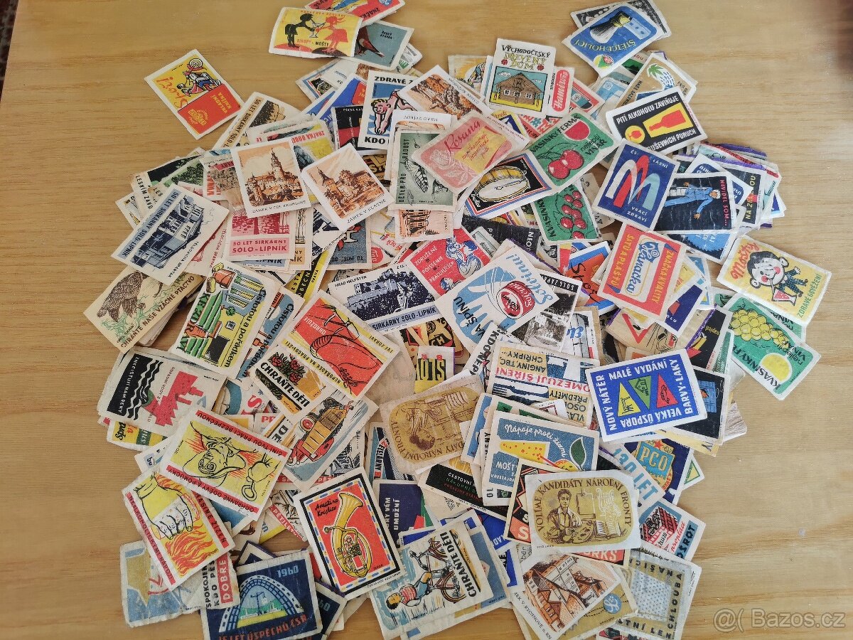 Staré nálepky od sirek