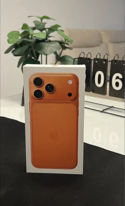 iphone 17 pro max Orange
